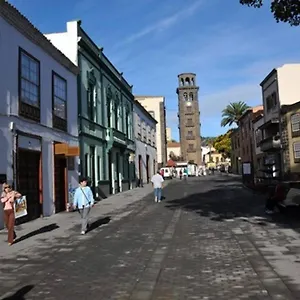 https://piso-con-garaje-en-el-centro-historico.tenerifehoteles.net